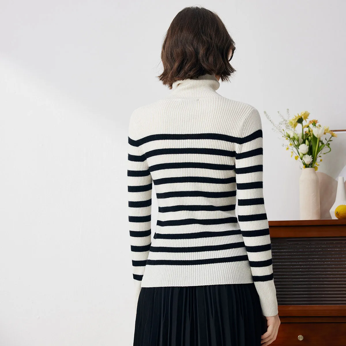 100% Cashmere Striped Turtleneck Knit Sweater