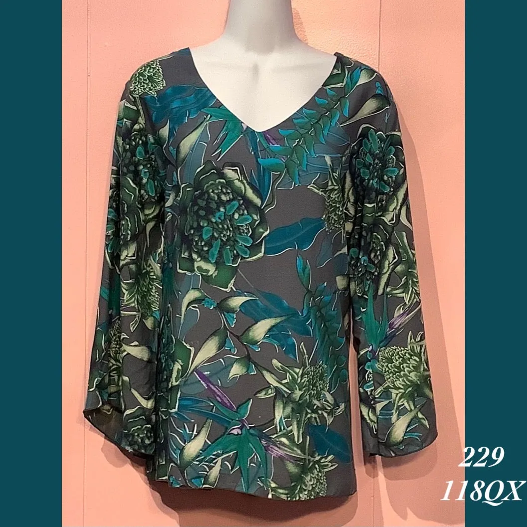 229X - 118QX , V neck tunic top plus size