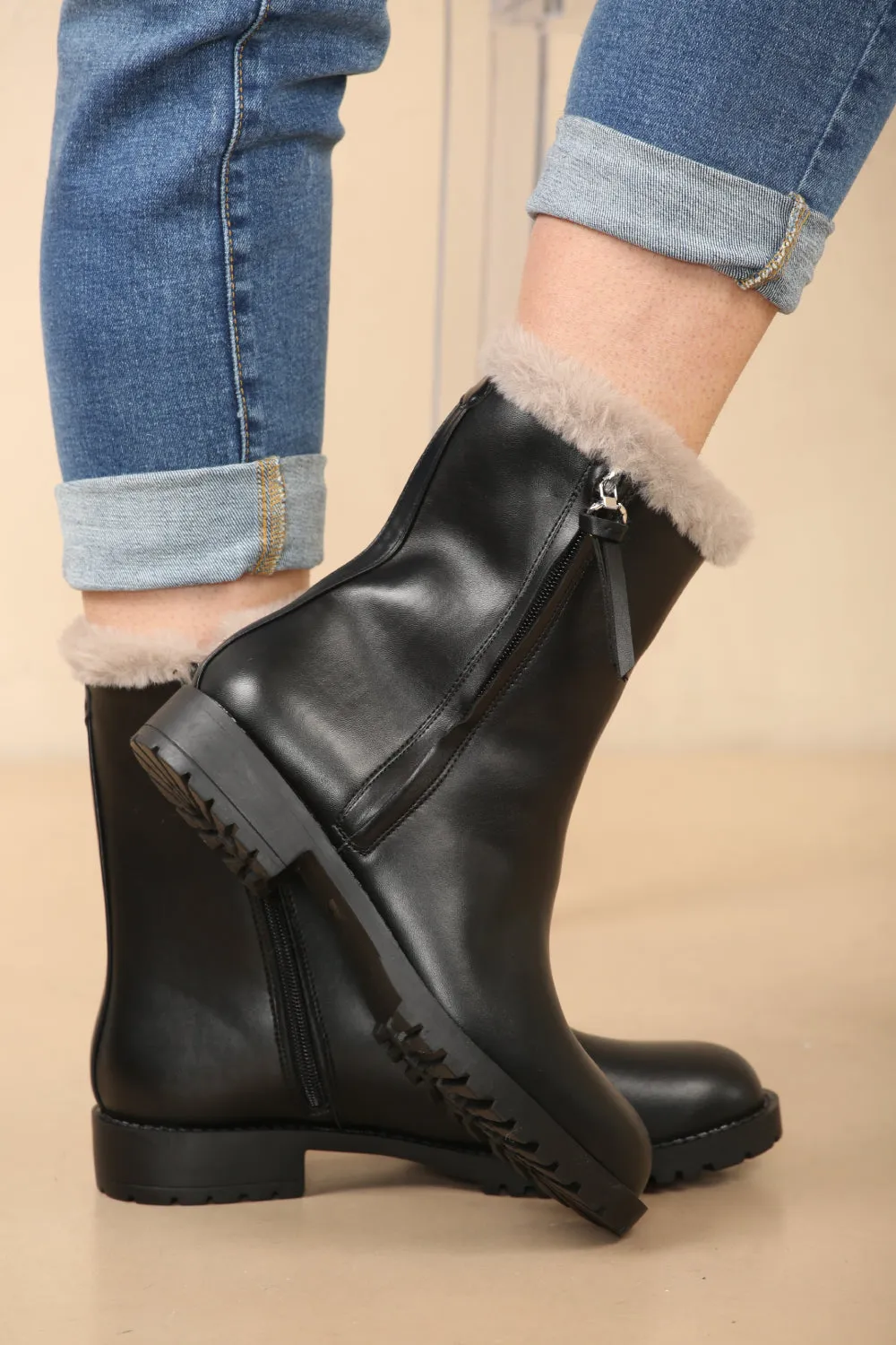 Black PU Fur Collar Ankle Boots