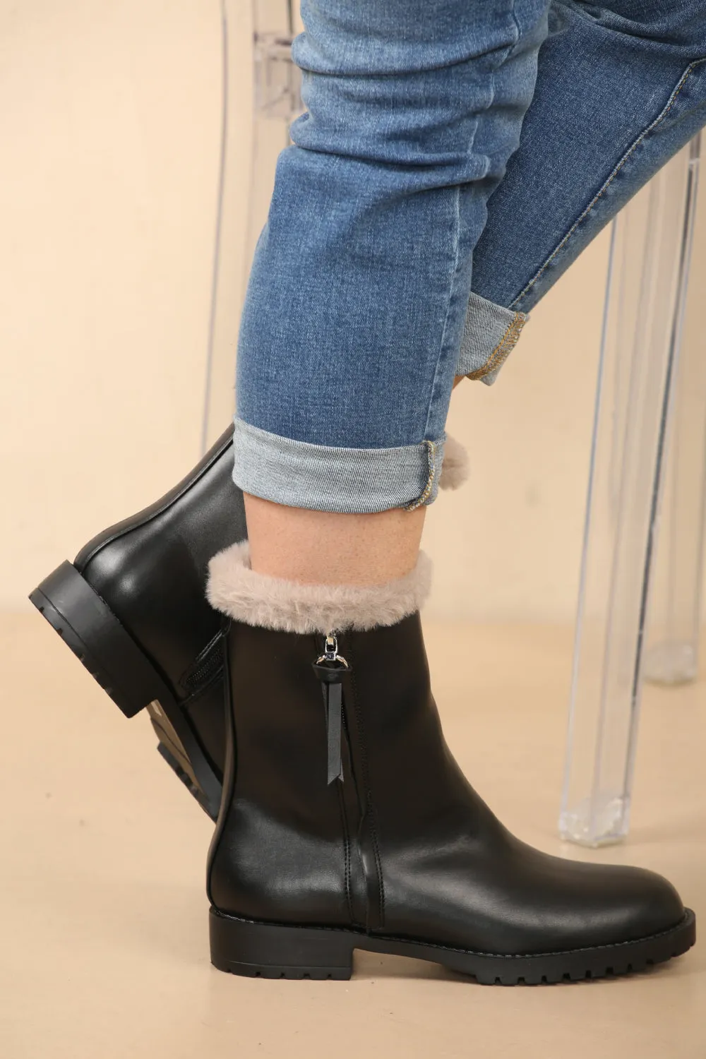 Black PU Fur Collar Ankle Boots