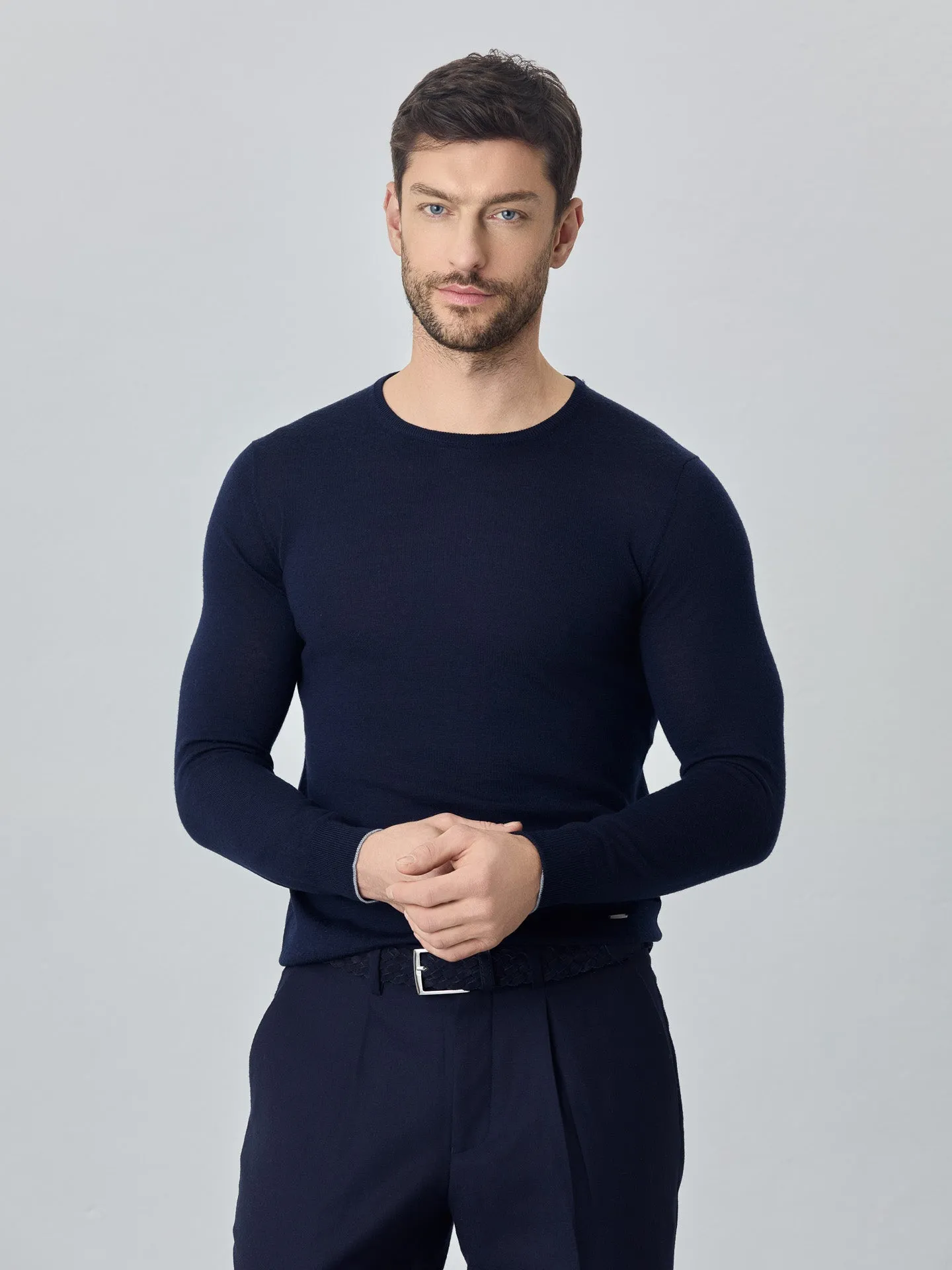 Crew Neck Sweater With Long Sleeves In Extra Fine Merino Wool