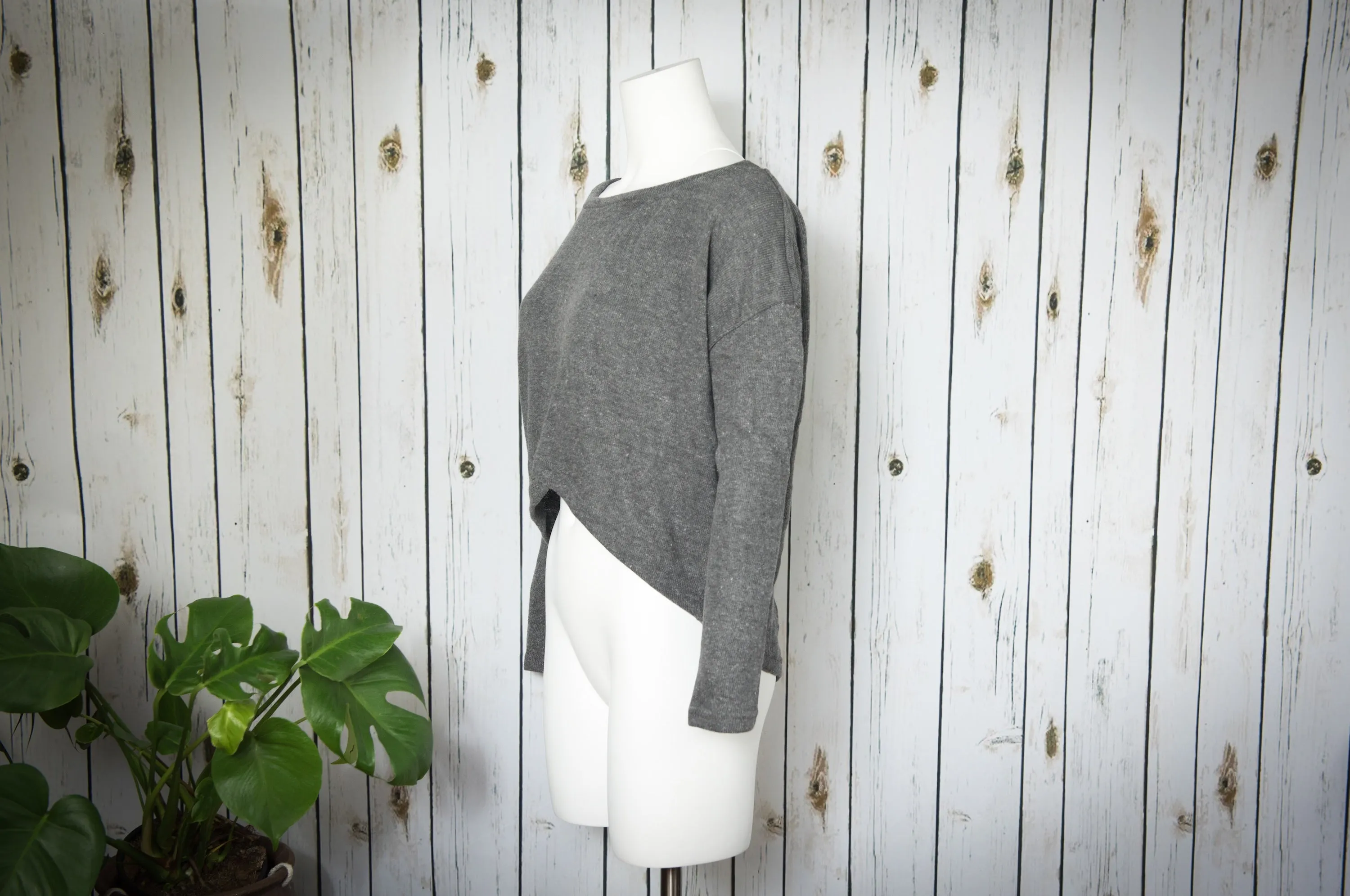 Crop Jumper - Grey