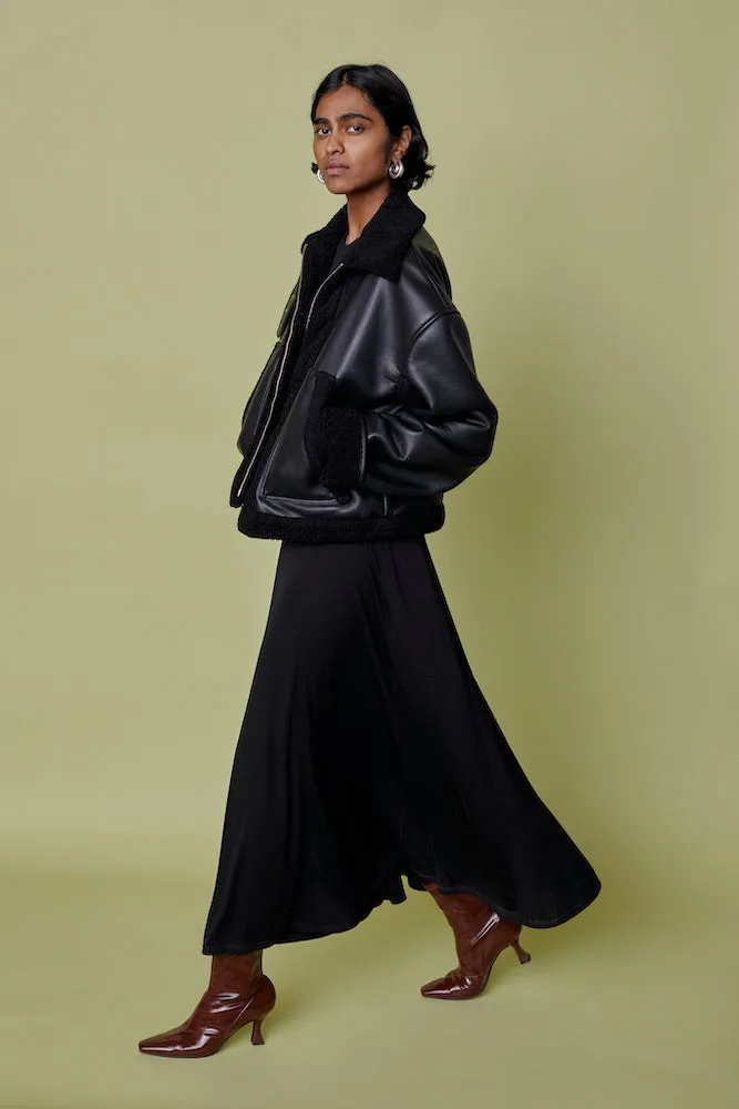 Cropped Faux Patent Aviator Jacket - Black / black