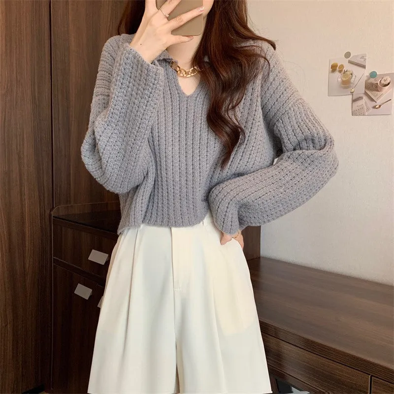 Doll collar white short sweater women's autumn and winter design sense with v-neck Yiwu small knitted sweater top