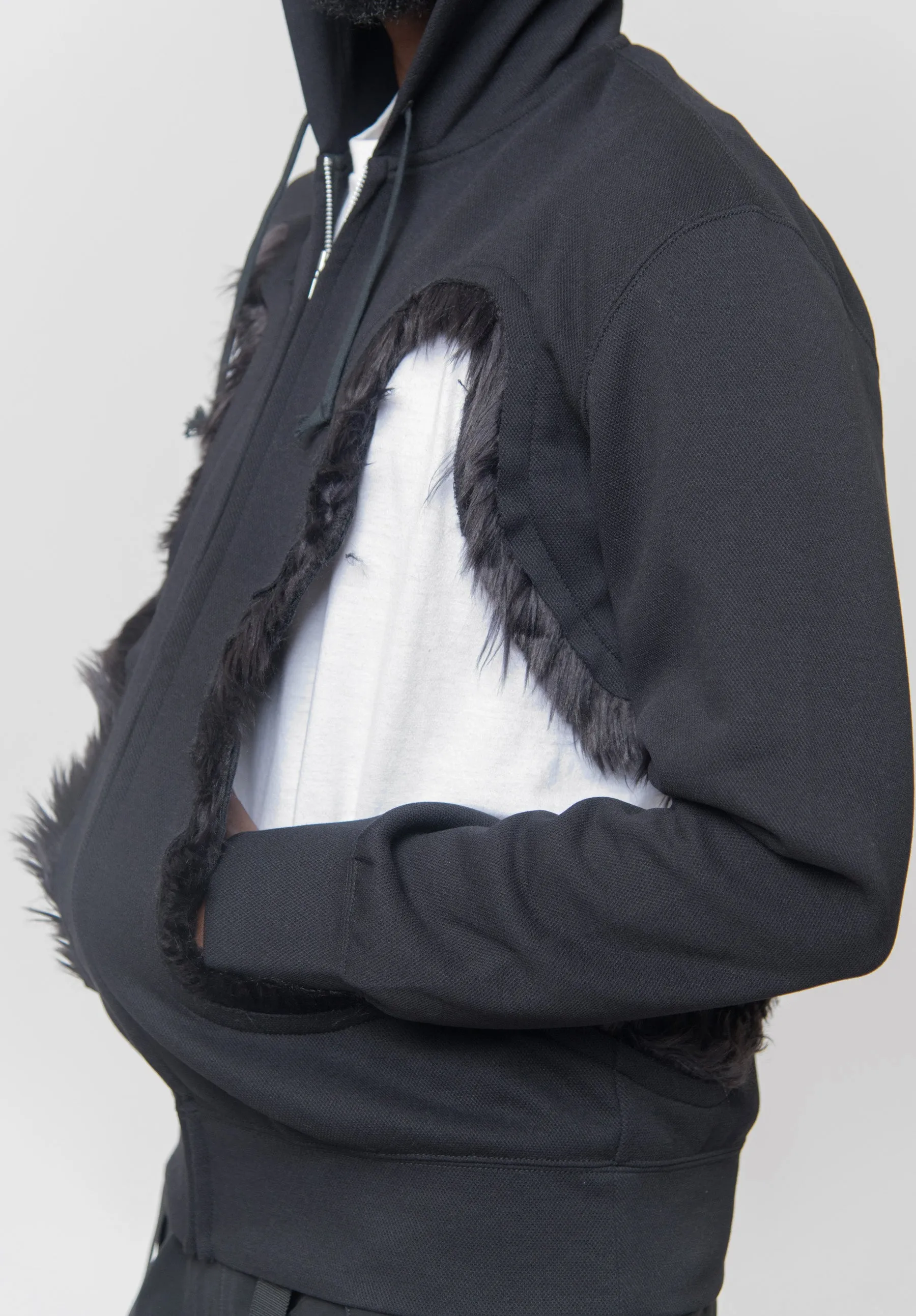 Faux Fur Cut-Out Hoodie Black PL-T017