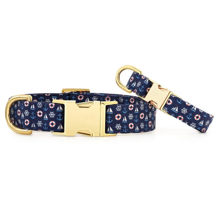 Foggy Dog Sail Away Summer Dog Collar