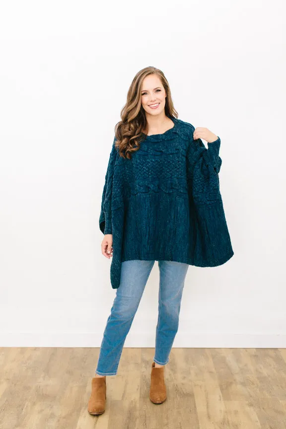 Jacqueline Poncho in Organic Merino