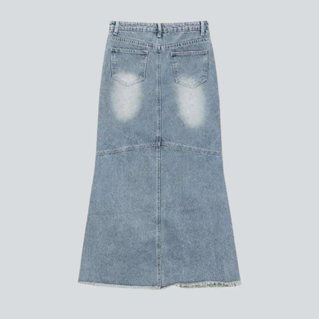 Low-waist vintage denim skirt