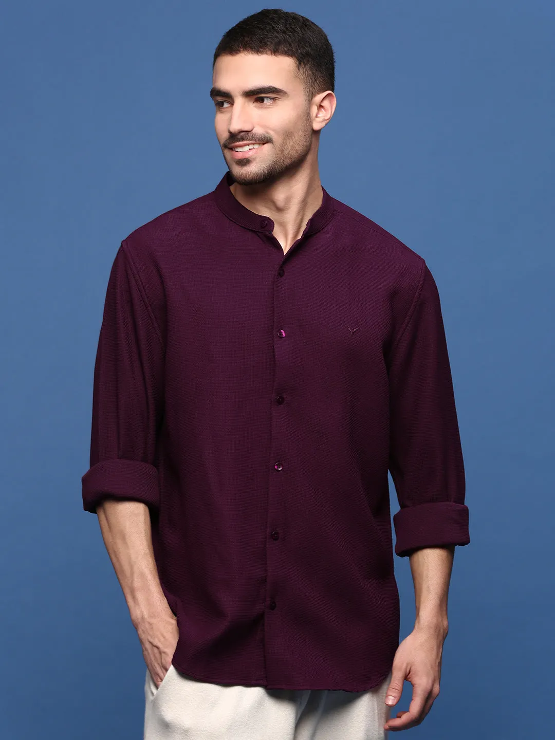 Men Purple Solid Slim Fit Shirt