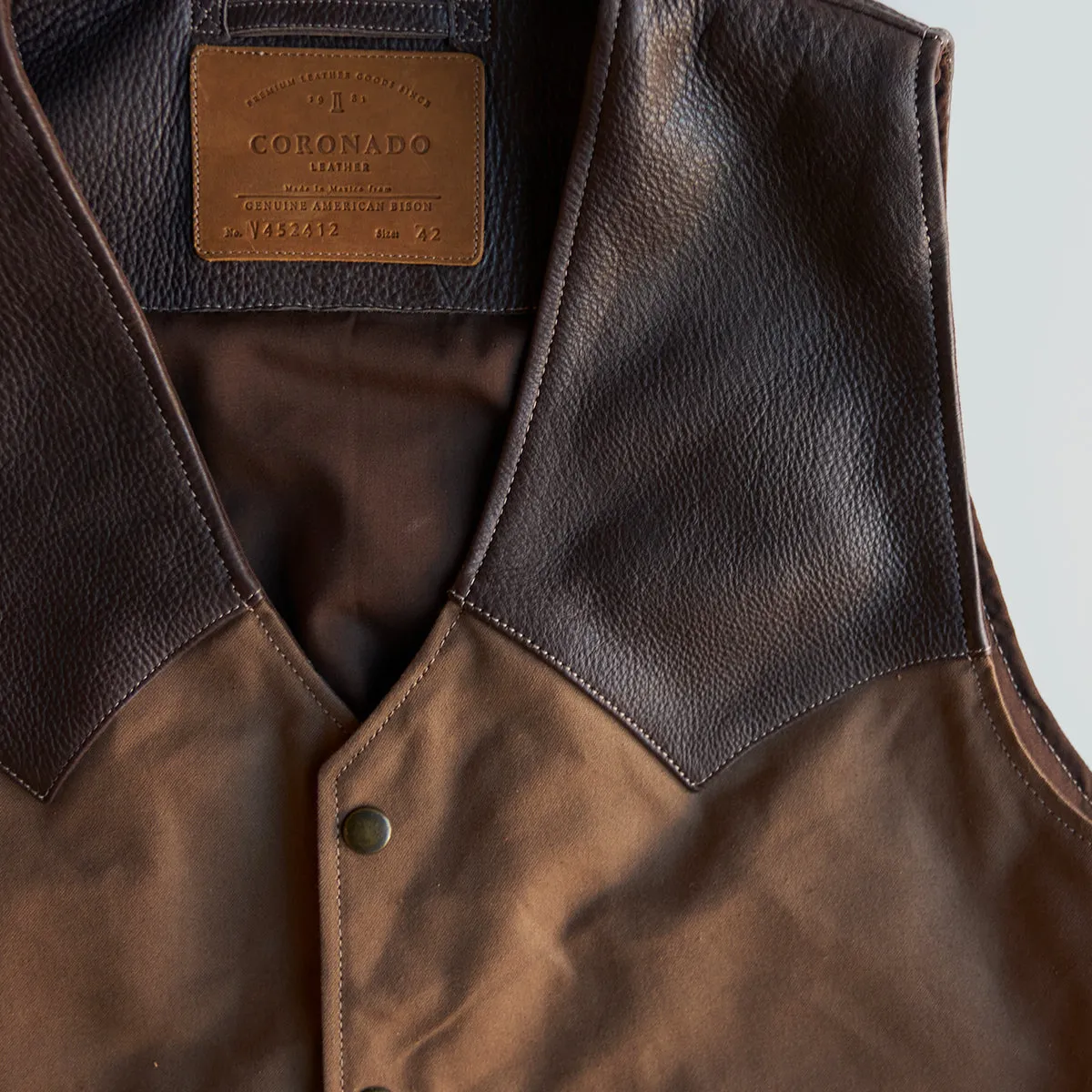 No.450 Jackson Canvas & Bison Vest | Brown