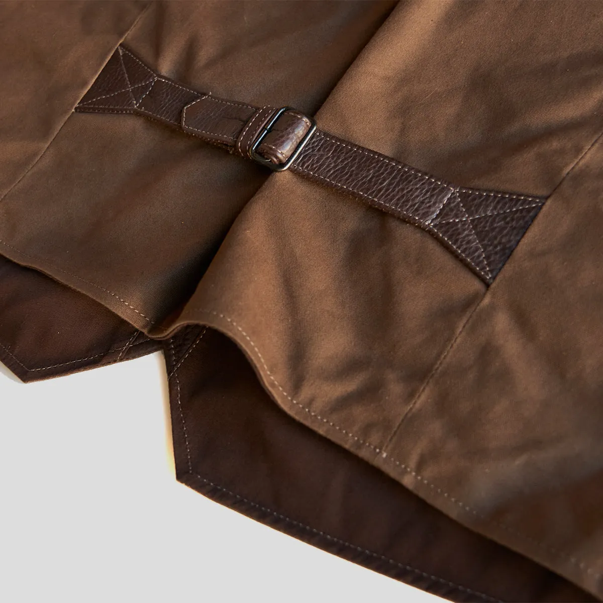 No.450 Jackson Canvas & Bison Vest | Brown