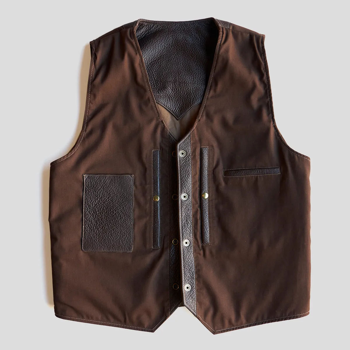 No.450 Jackson Canvas & Bison Vest | Brown