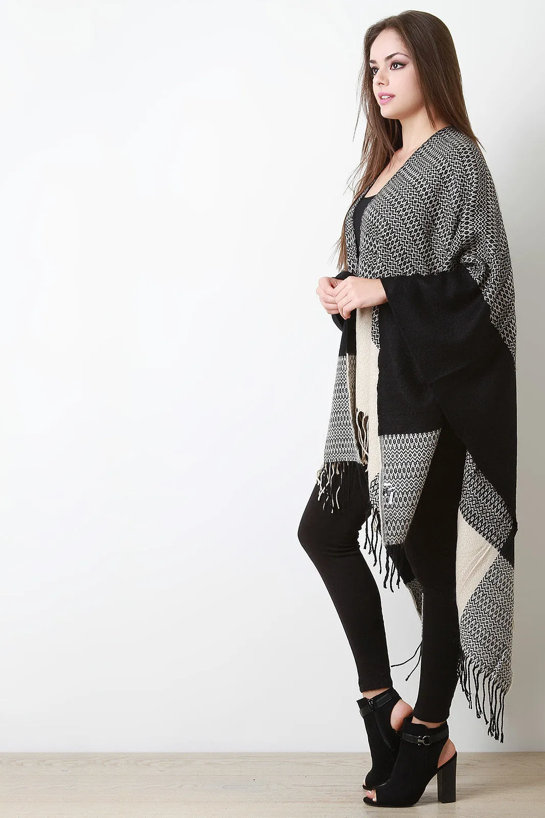 Open Fringe Hem Color-blocked Poncho