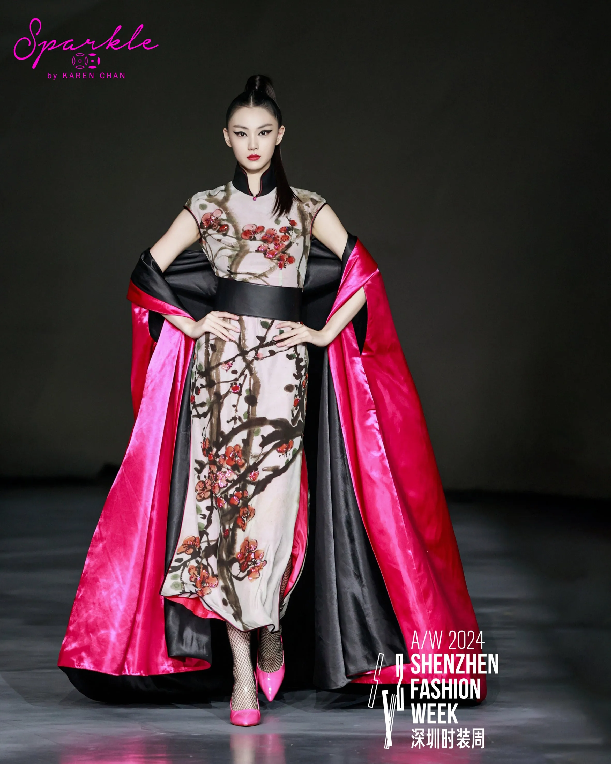 SPARKLE COLLECTION x HKMoA【PLUM BLOSSOMS】100% Silk Cheongsam (Cap Sleeve) (紅梅圖) (吳昌碩)