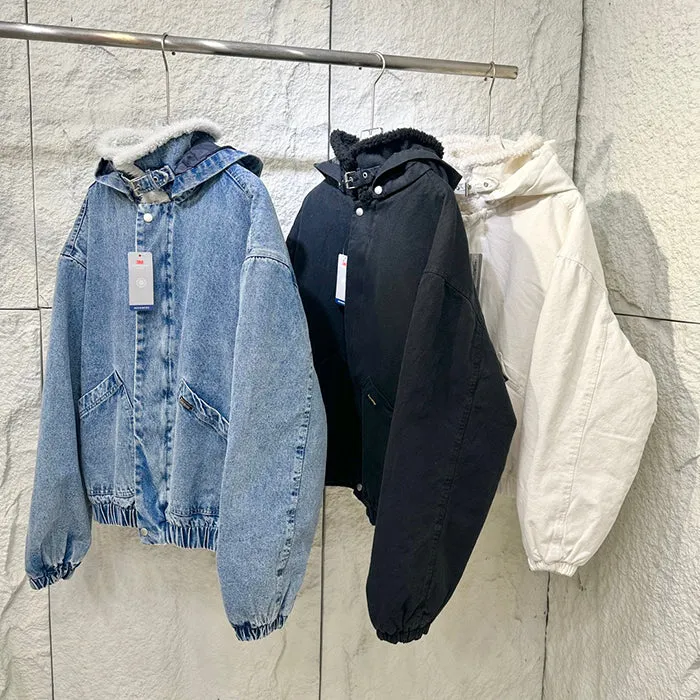 Supreme FW24 Faux Shearling Lined Bomber 羊羔絨內襯飛行夾克