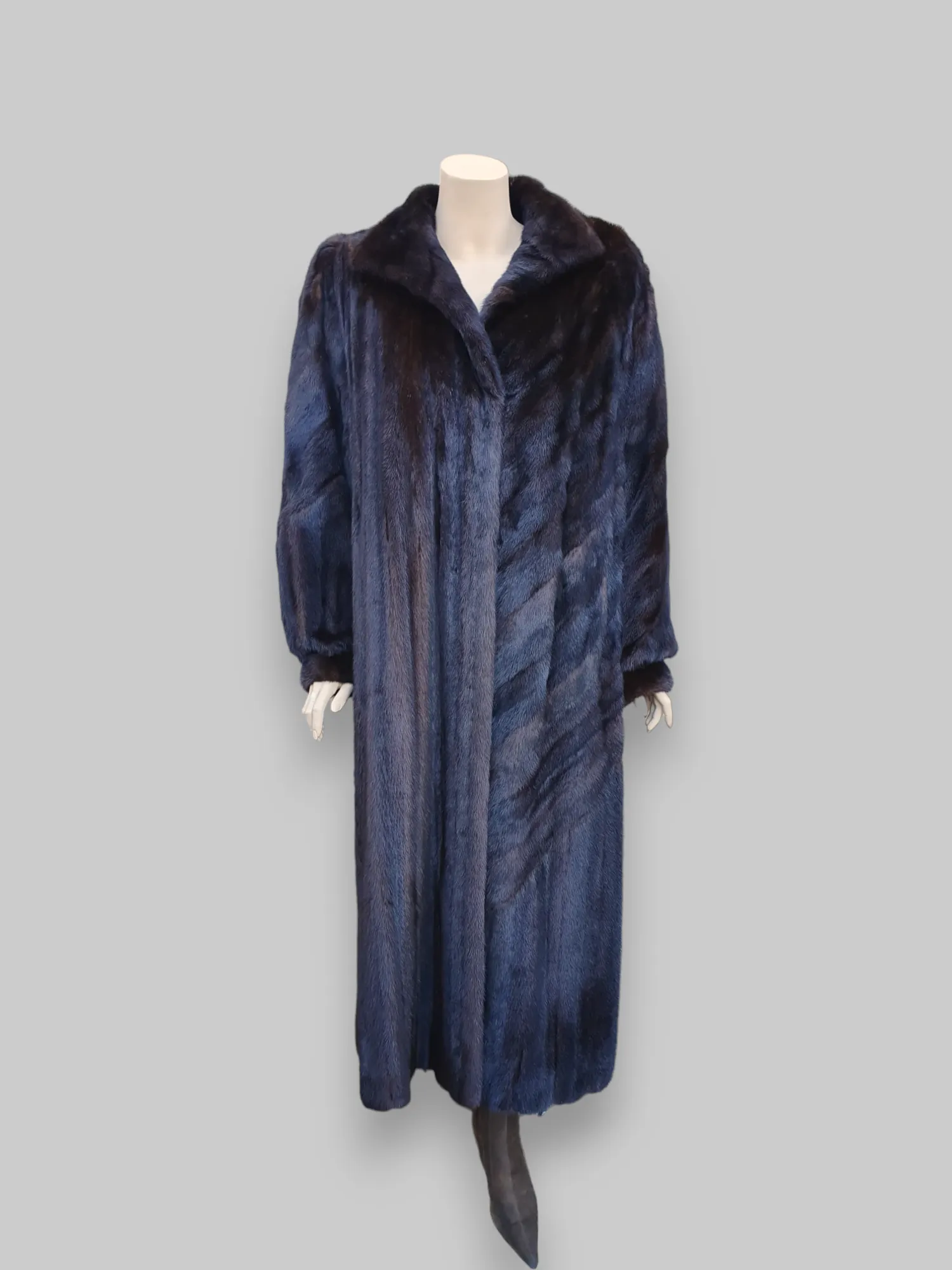 Vintage Mahogany Mink Coat -X Large