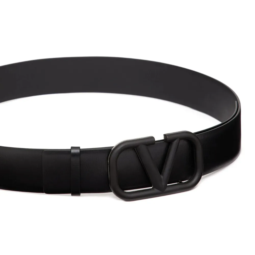 VLogo Signature Leather Belt