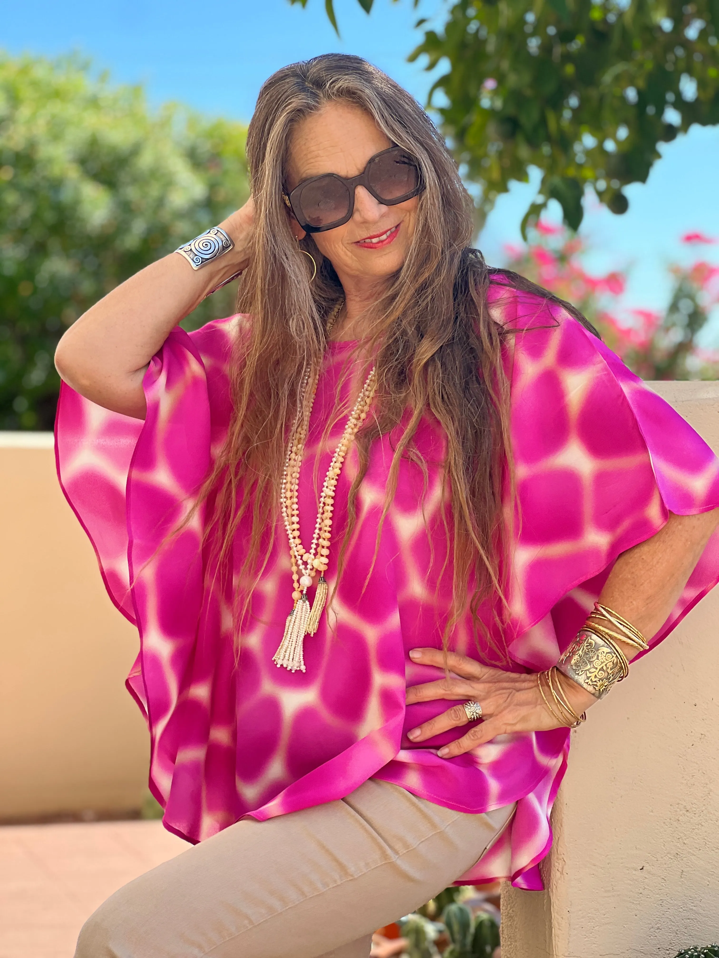 Zirafa Girafa Magenta Italian Silk Poncho